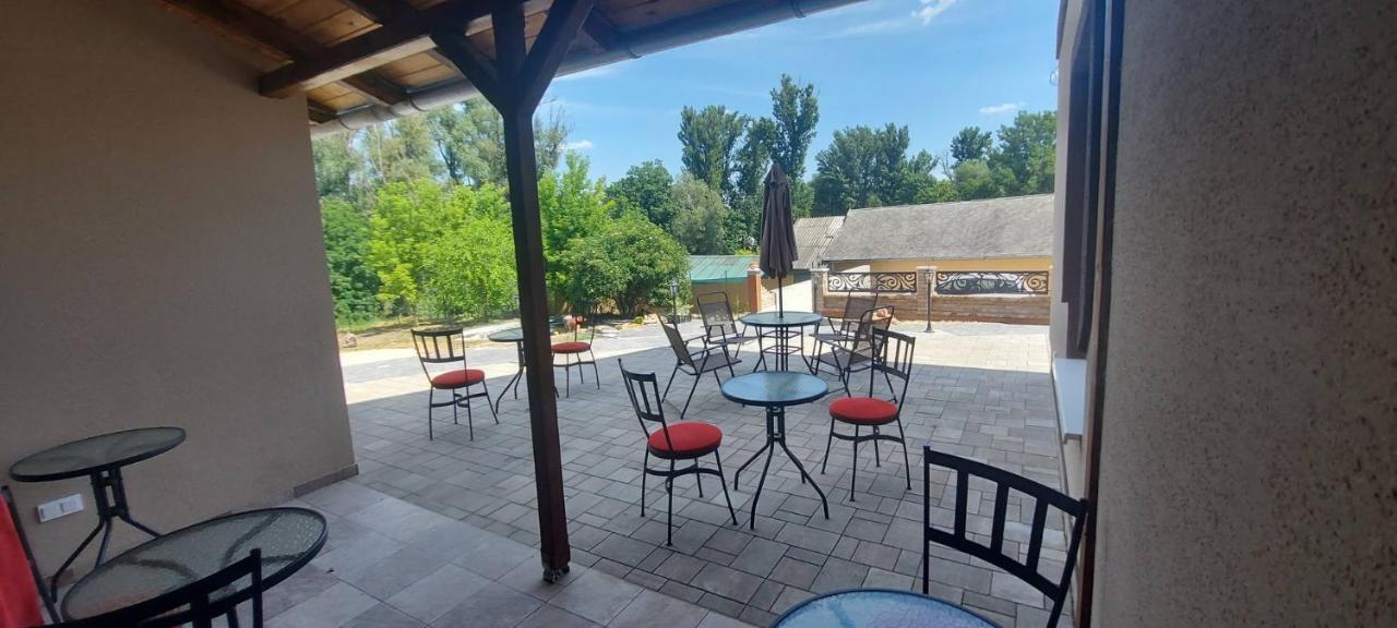 Villa Verteskacsa Vértesacsa Buitenkant foto