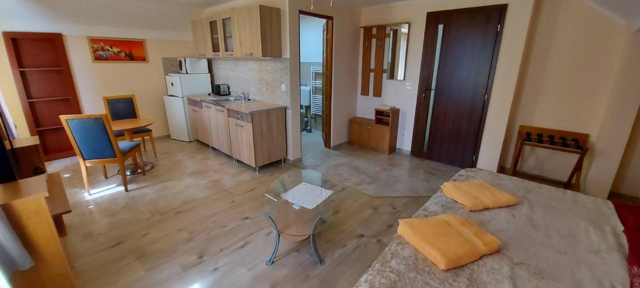 Villa Verteskacsa Vértesacsa Buitenkant foto