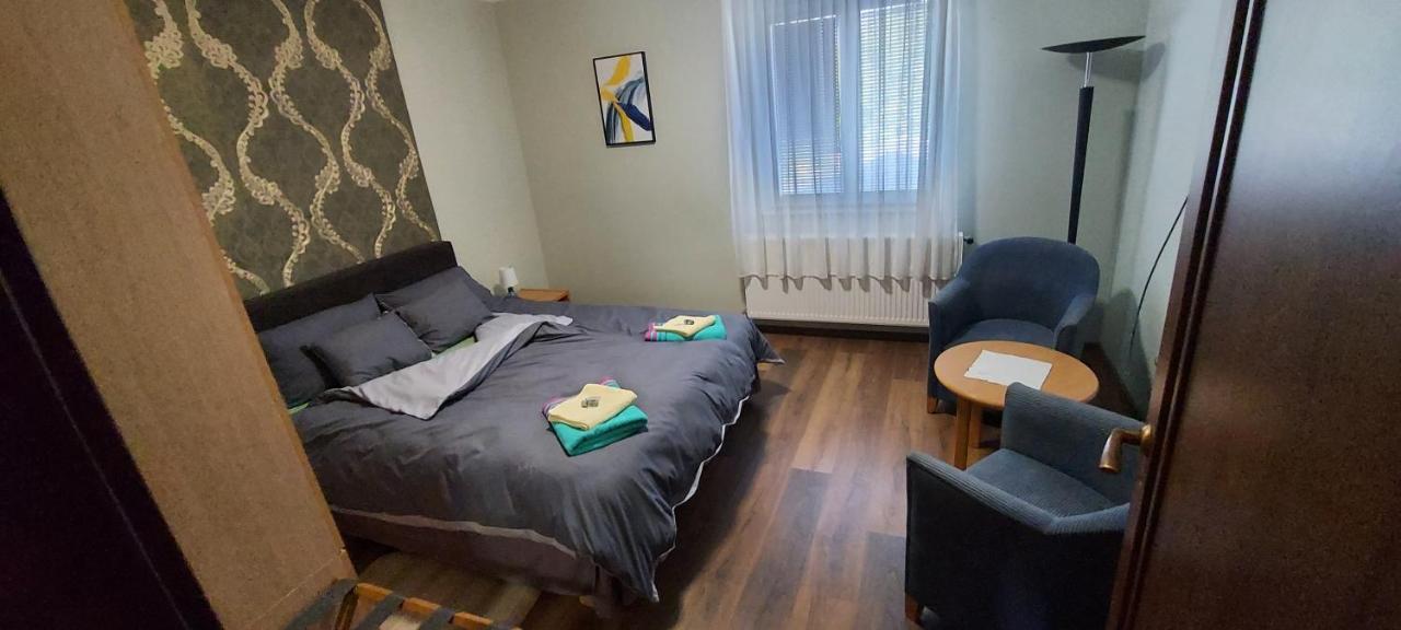 Villa Verteskacsa Vértesacsa Buitenkant foto